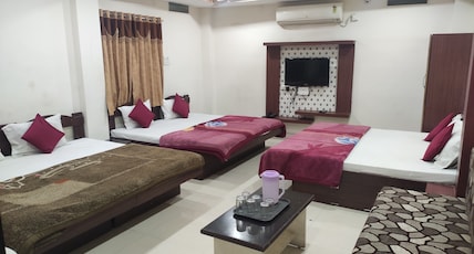 Hotel Vrandavan Palace (Near Mahakal Temple) Room Type - Family Six Bed AC 3rd Floor no lift Hotel Vrandavan Palace (Near Mahakal Temple) Room Type - Family Six Bed AC 3rd Floor no lift