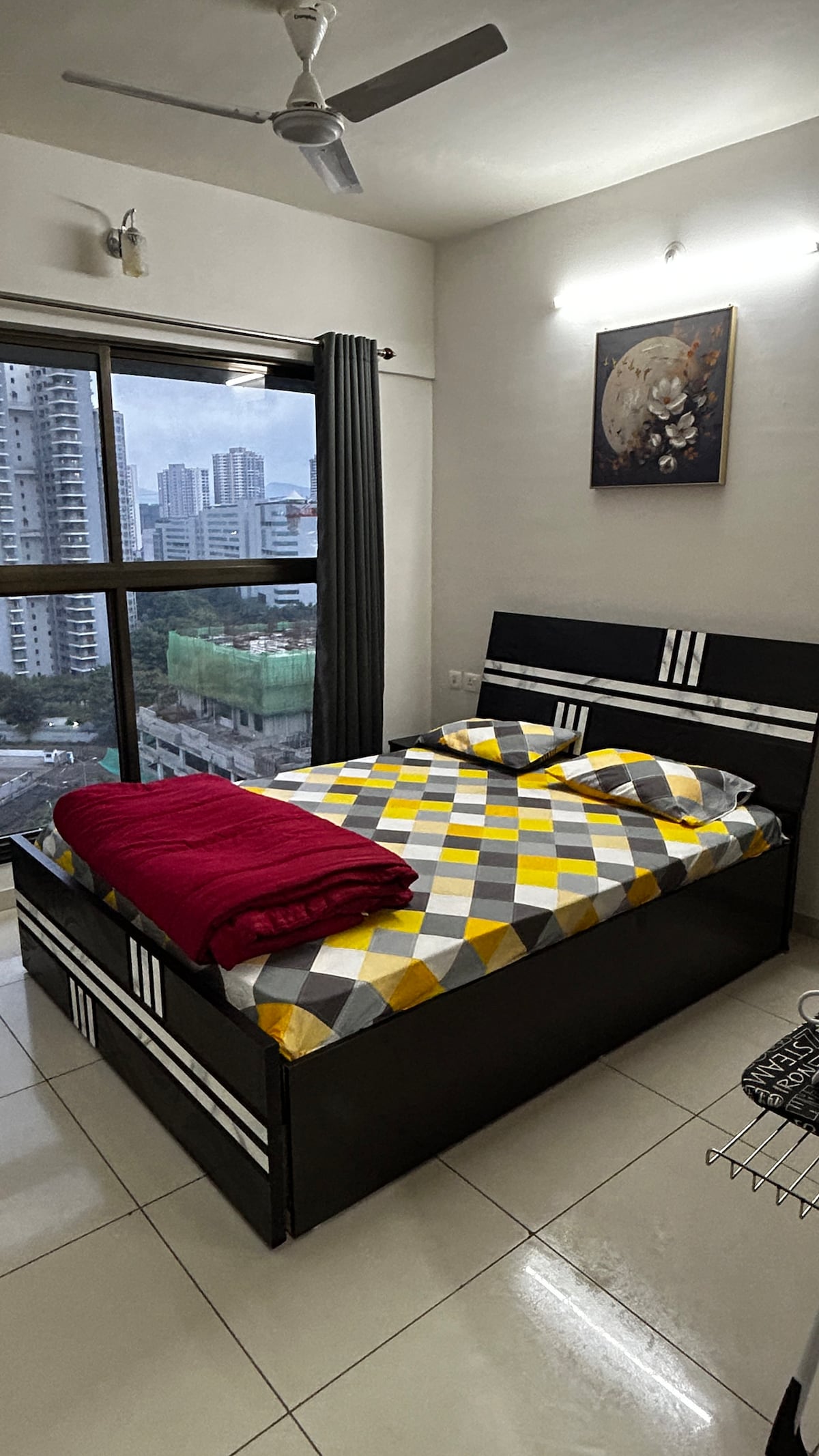 The Cozy Carriage1 Pool View 1BHK IT Park Ph1 - Tap to explore photos