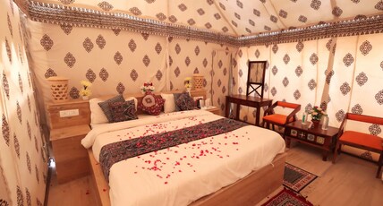 Desert Luxury Camp and Resort Room Type - Swiss Luxury Tent 