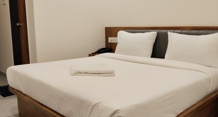 Hotel Sai Executive- Bambholi,Chakan Room Type - Deluxe Non Ac
