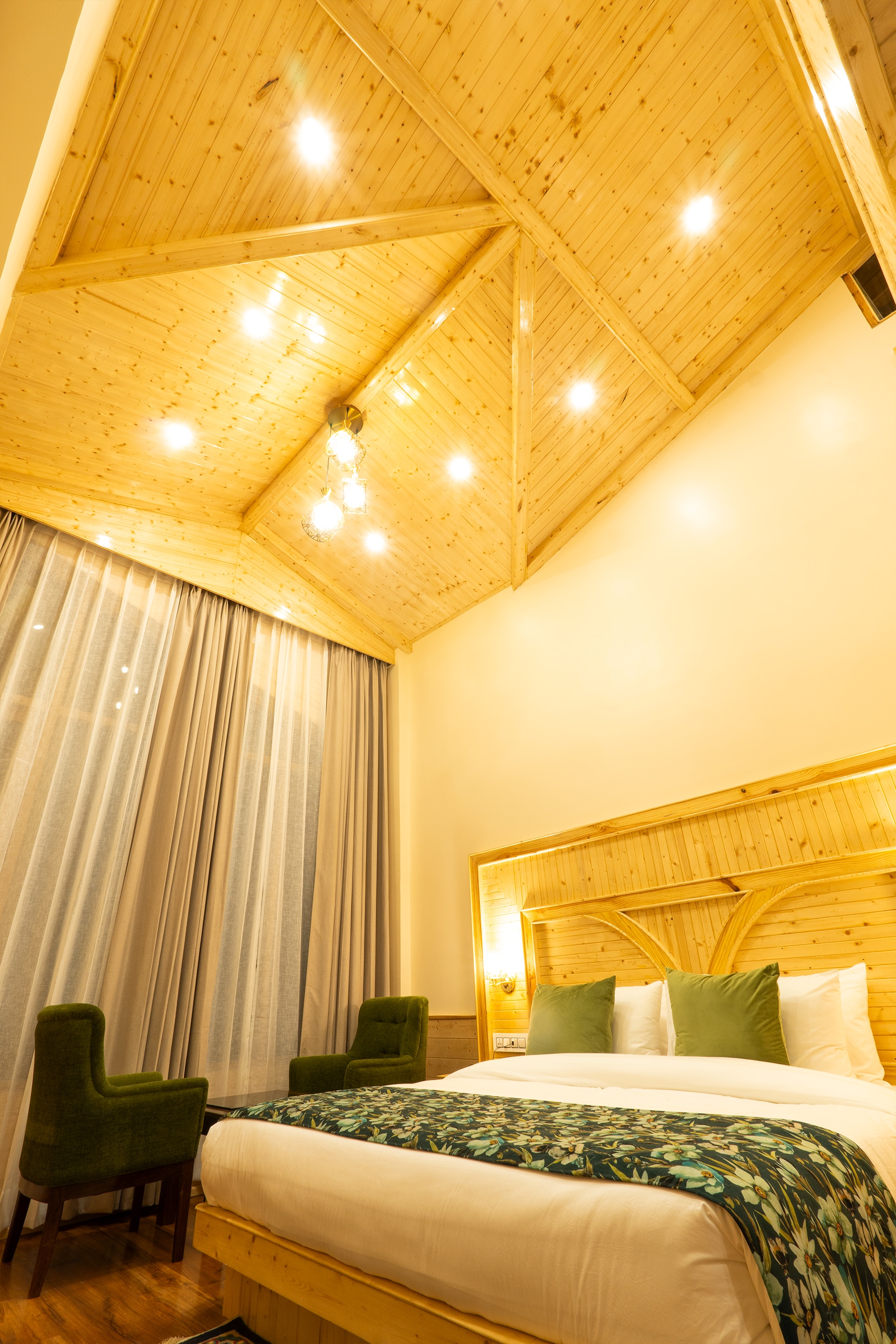 Rustic Wood - Tap to explore photos