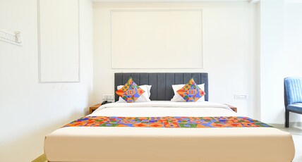 FabHotel TSJ Grand Room Type - Deluxe Room FabHotel TSJ Grand Room Type - Deluxe Room