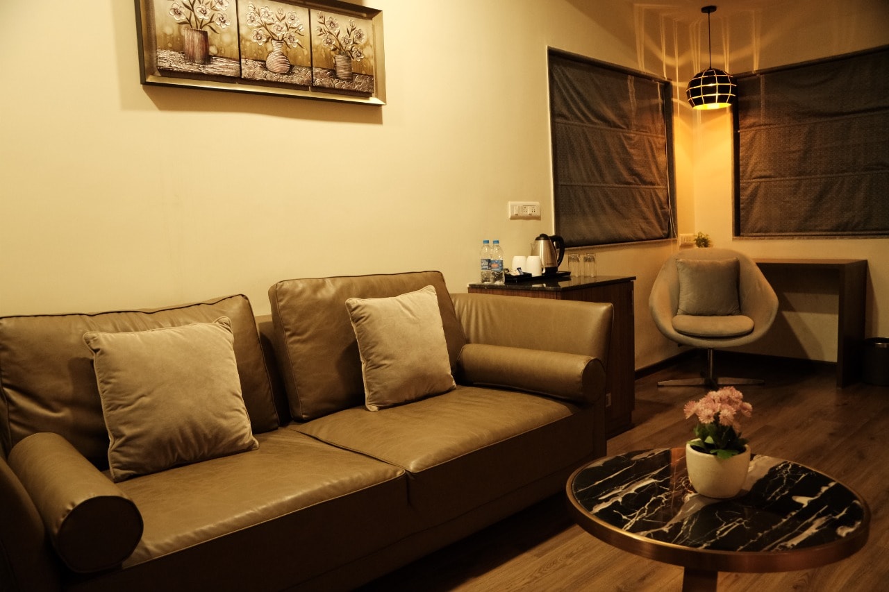 The Platinum Boutique Inn - Tap to explore photos