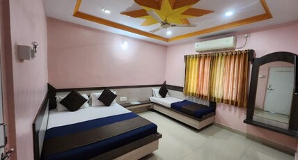 Hotel Sai Laxmi Room Type - Triple Bed Room Non-A.C