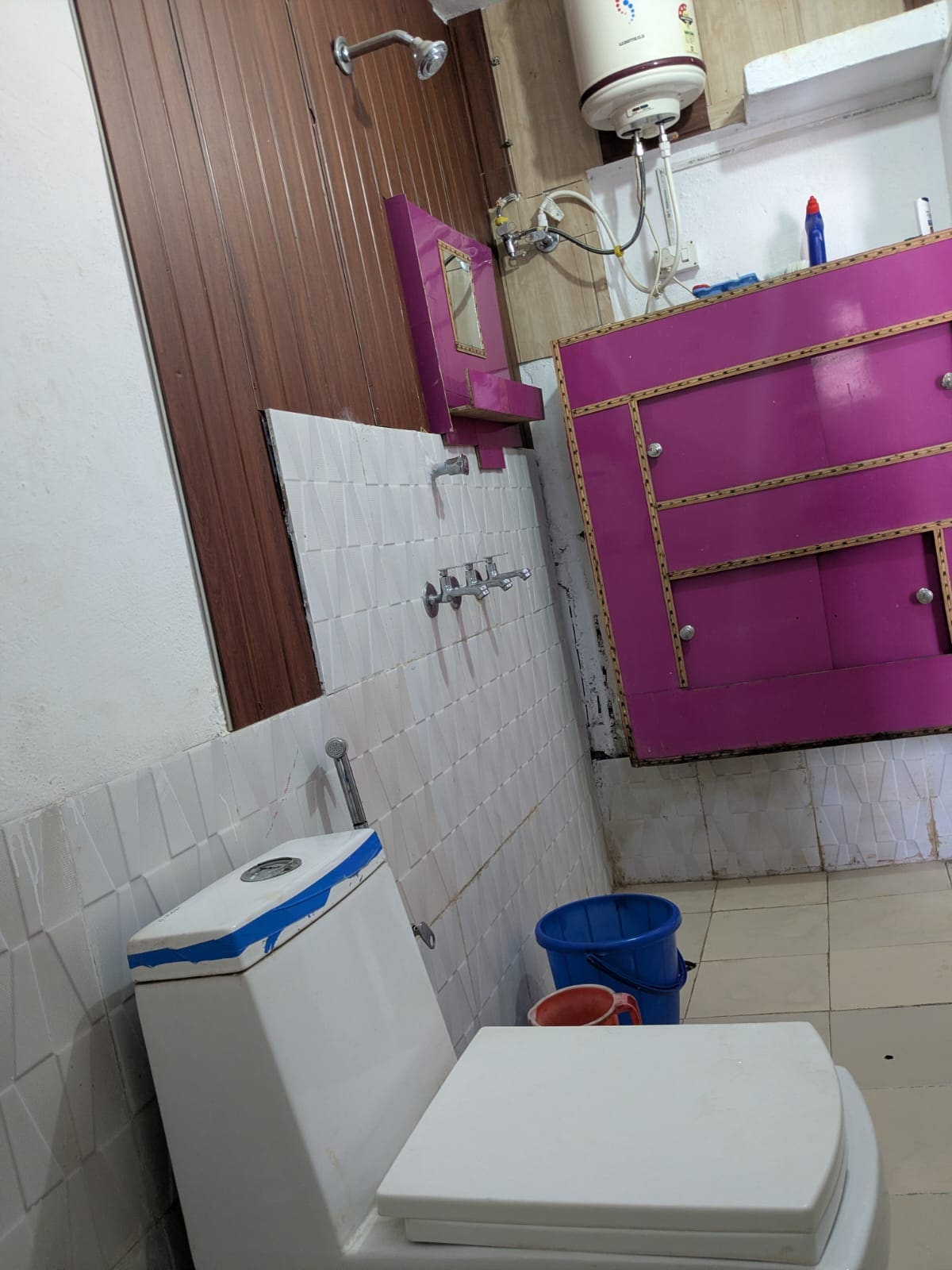 Suraj Homestay - Tap to explore photos