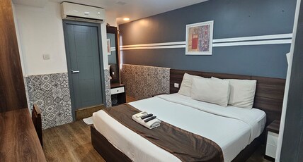 Hotel Royal Inn Room Type - Deluxe Room