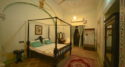Krishnayan Heritage Room Type - Luxury Room (King bed)