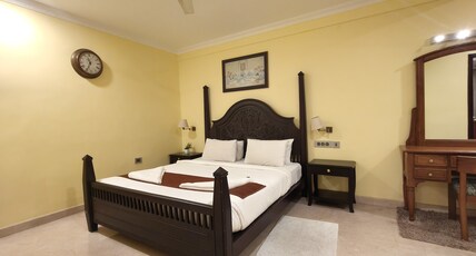 Hotel Udupi International Room Type - Suite Room