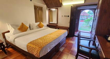 Kumarakom Tharavadu - A Heritage Hotel Room Type - Heritage Bungalow