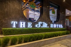 The SM Boutique Hotel by RMR @ Delhi IGI Airport
