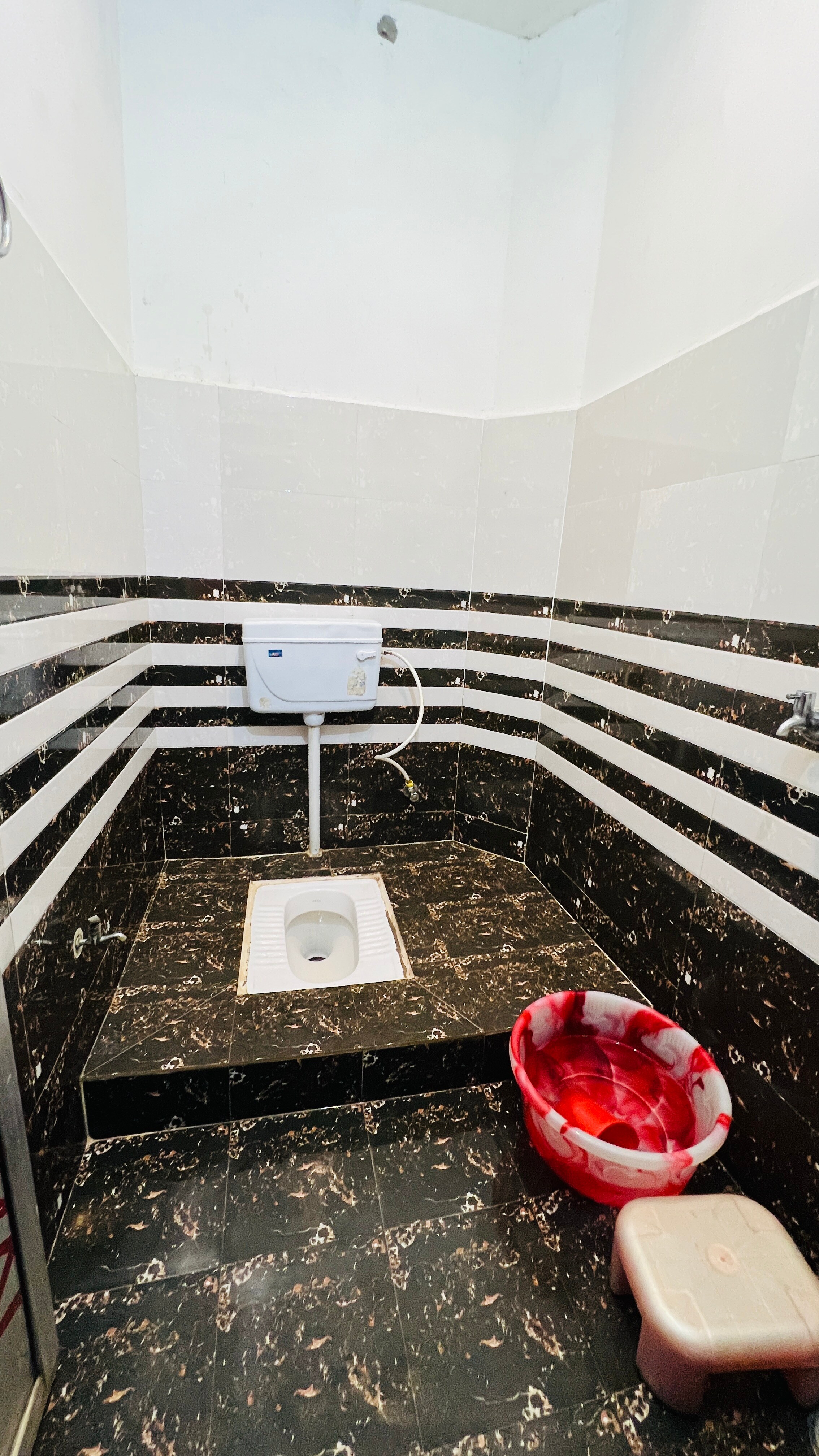 Atithi Dev Guest House - Tap to explore photos