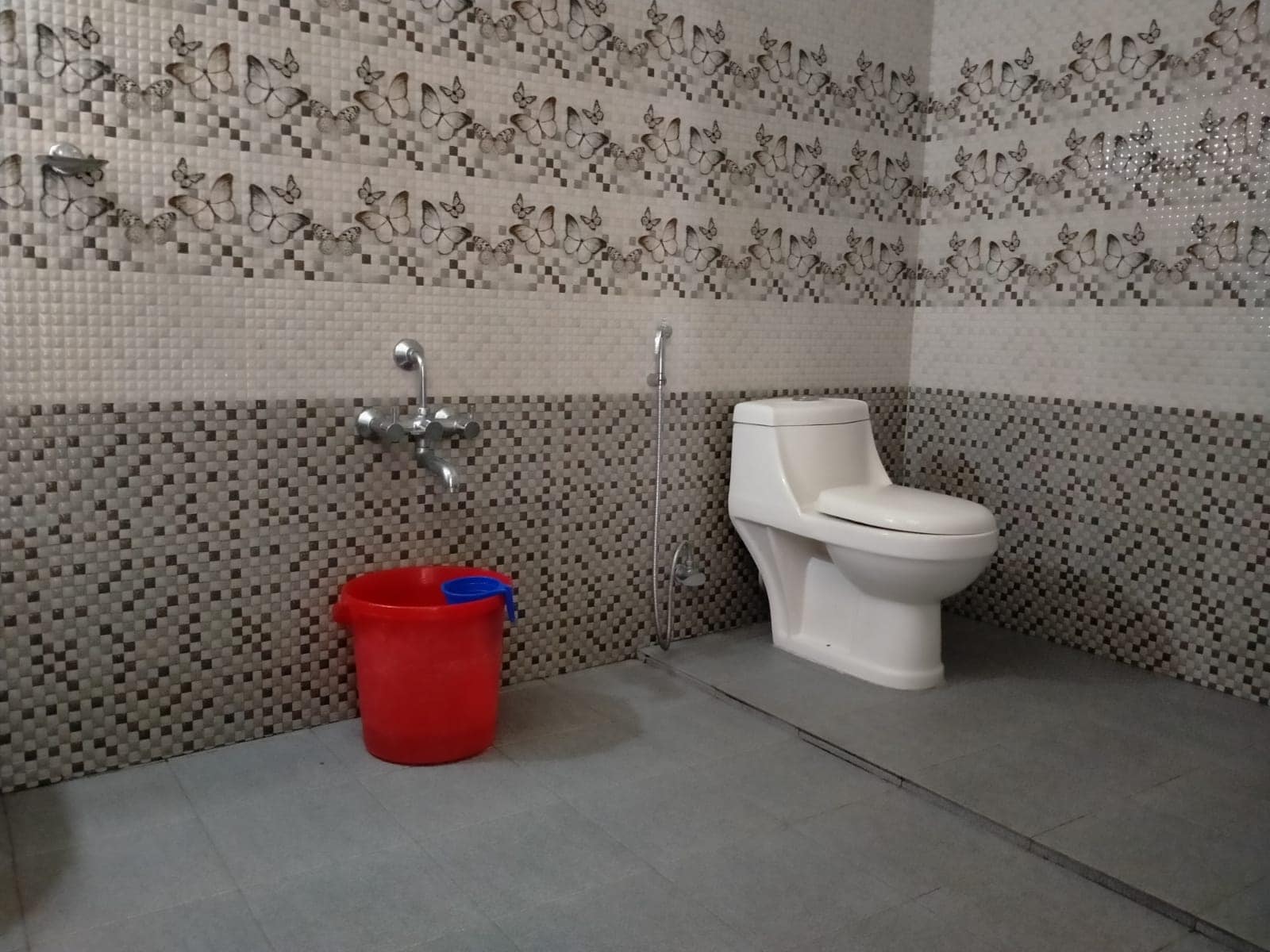Major Paul Homestay - Tap to explore photos