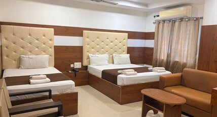 Reva Plaza Hotel Room Type - DELUXE SUITE