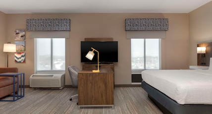 Hampton Inn & Suites Billings West I-90 Room Type - 1KNG STUDIO SOFABED NOSMOK