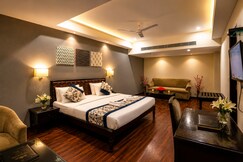 Address of Hotel Jyoti Plaza