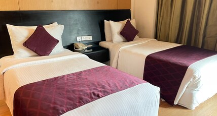 Davanam Sarovar Portico Suites Room Type - Executive Suite - Twin Beds