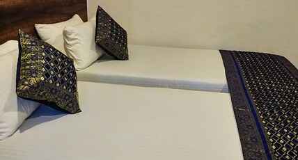 Dwivedi Hotels (Sri Omkar Palace) Room Type - Budget Nomad Room (Non -AC) -(No-River View)