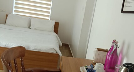 NIRVANA HAVEN HOME STAY Room Type - Nirvana Haven Premium Queen Room