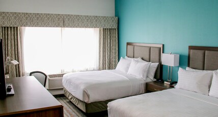 Holiday Inn Hotel & Suites DENVER TECH CENTER-CENTENNIAL Room Type - 2 Queen Standard Communications Accessible