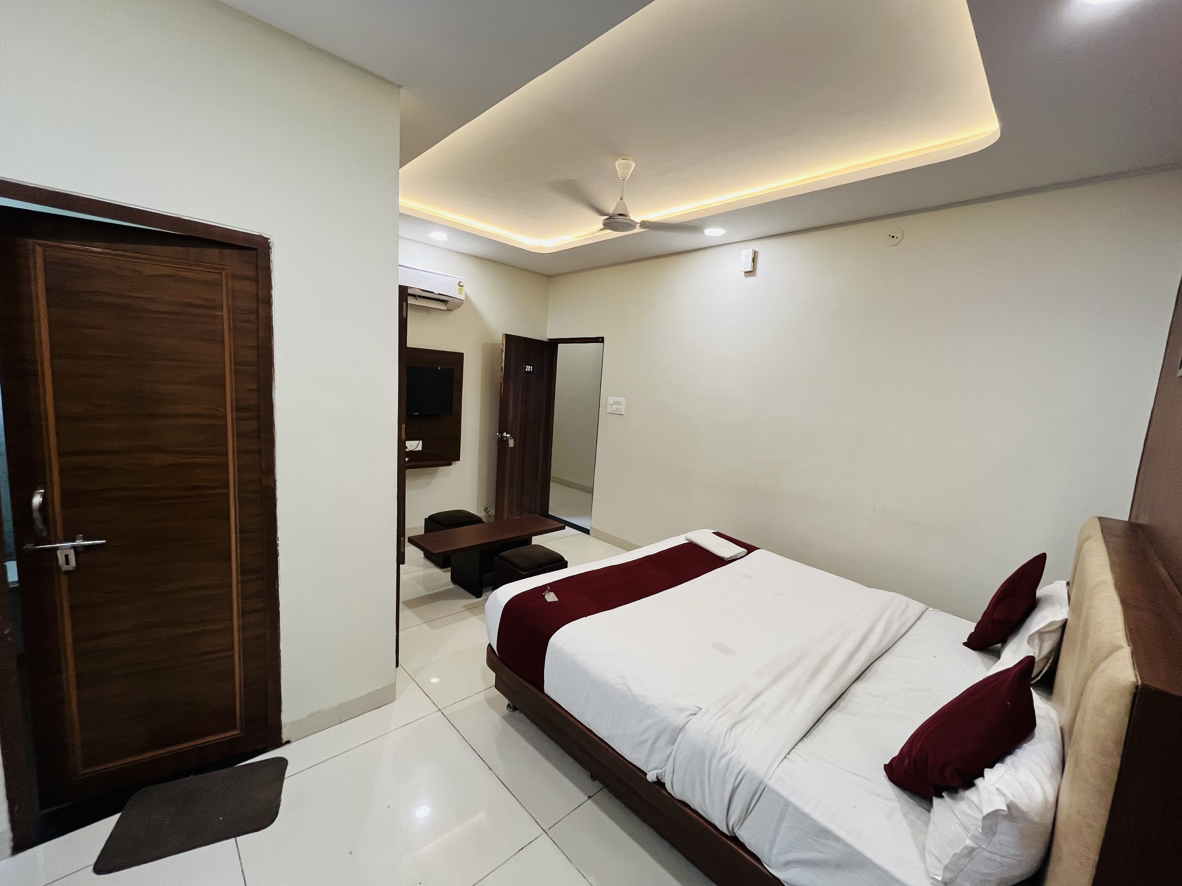 Hotel RM Vijay Nagar - Tap to explore photos