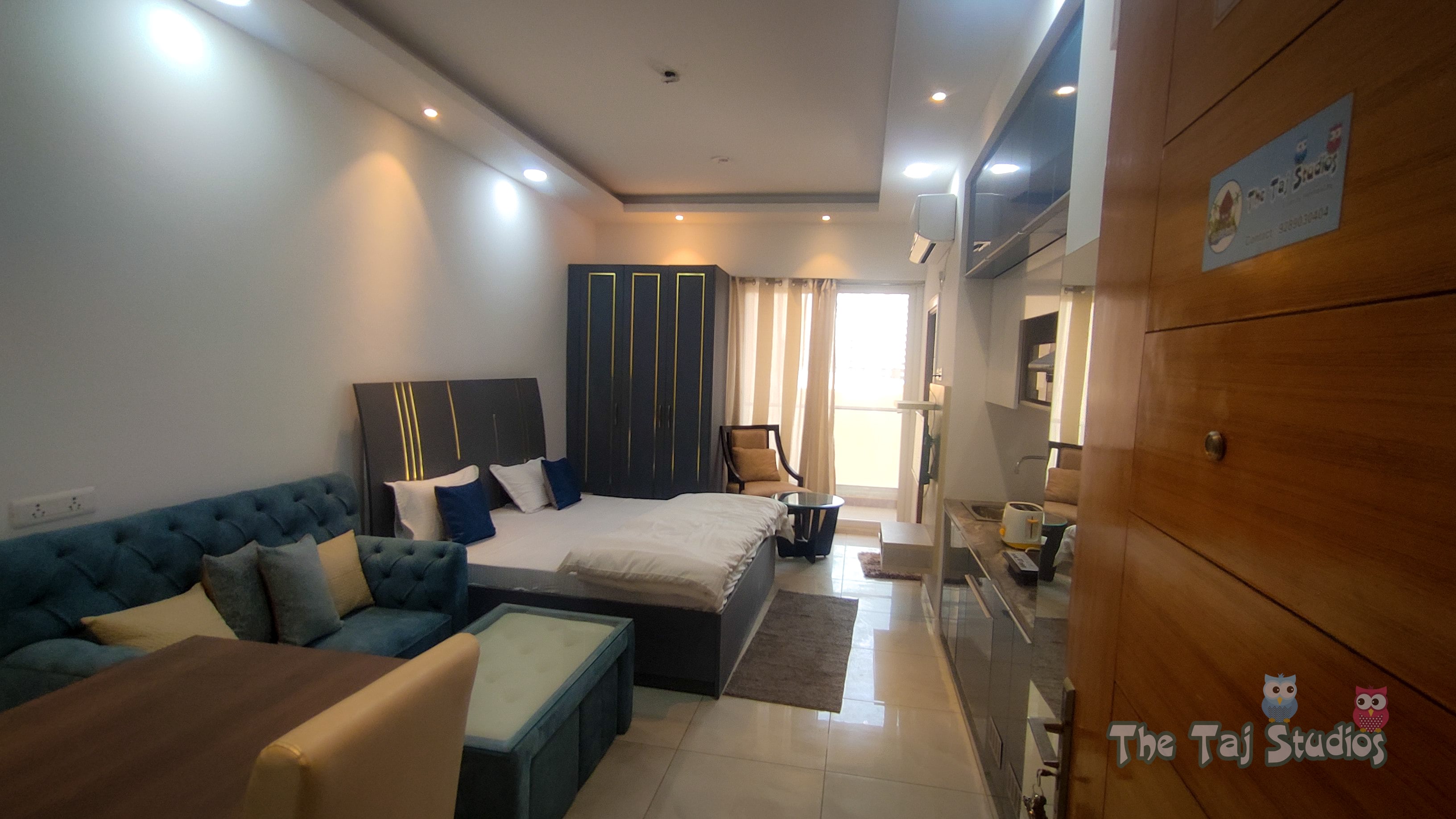 The Taj Studios- Best Stay in Northeye - Tap to explore photos