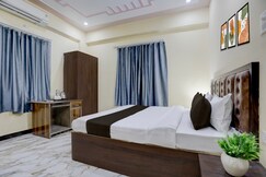 Photos of Hotel O by OYO SGD Lawn And Hotel