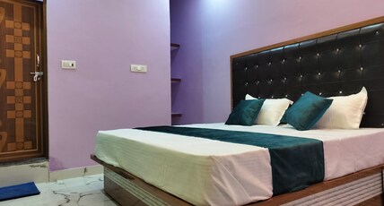 Bhai Ji Hotel Room Type - Deluxe Room