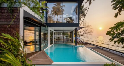 LohonoStays Glass House On The Bay Room Type - LohonoStays Glass House On The Bay