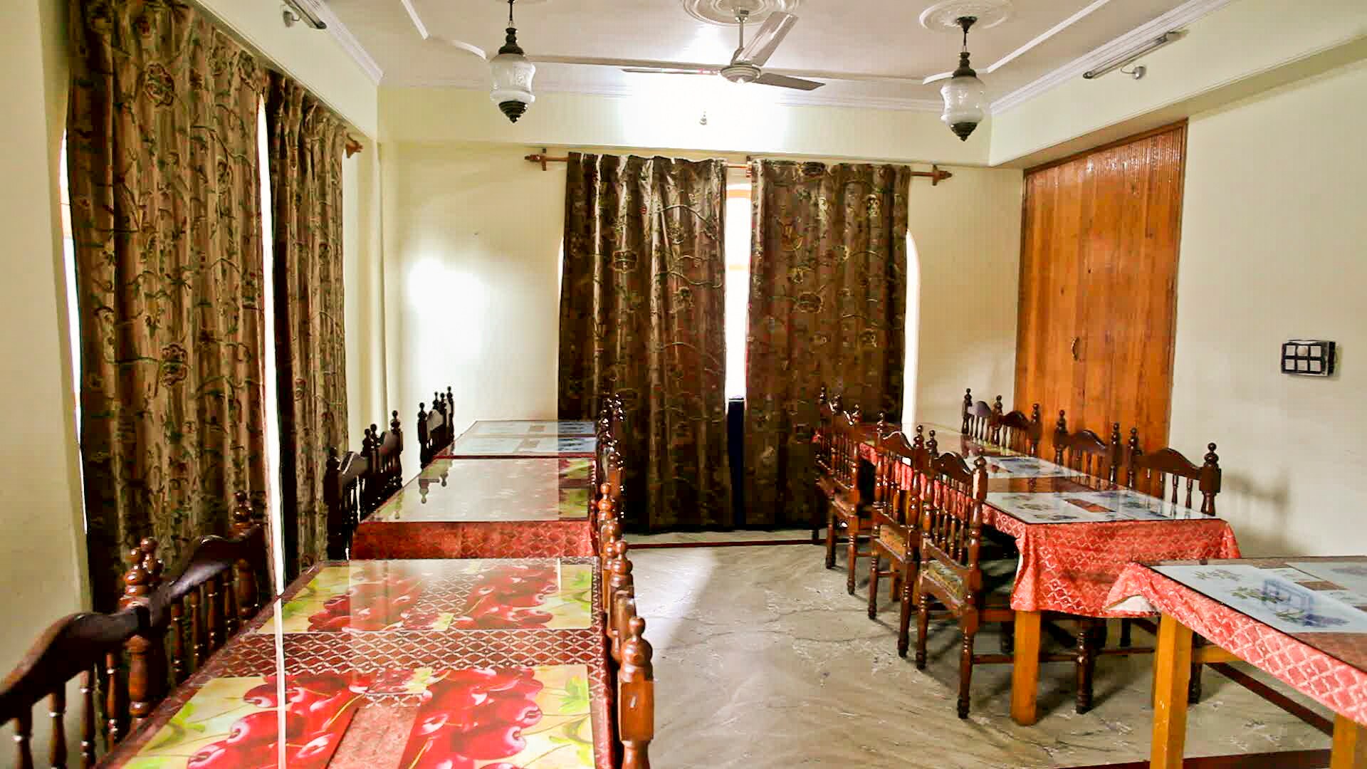 Main gallery