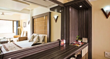 Hotel Ranjit's Lakeview Room Type - Premium Room