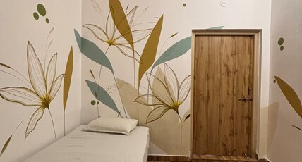 Khoj by Bharatescapes | 50 Metres from City Palace Room Type - Family Ac room with Balcony