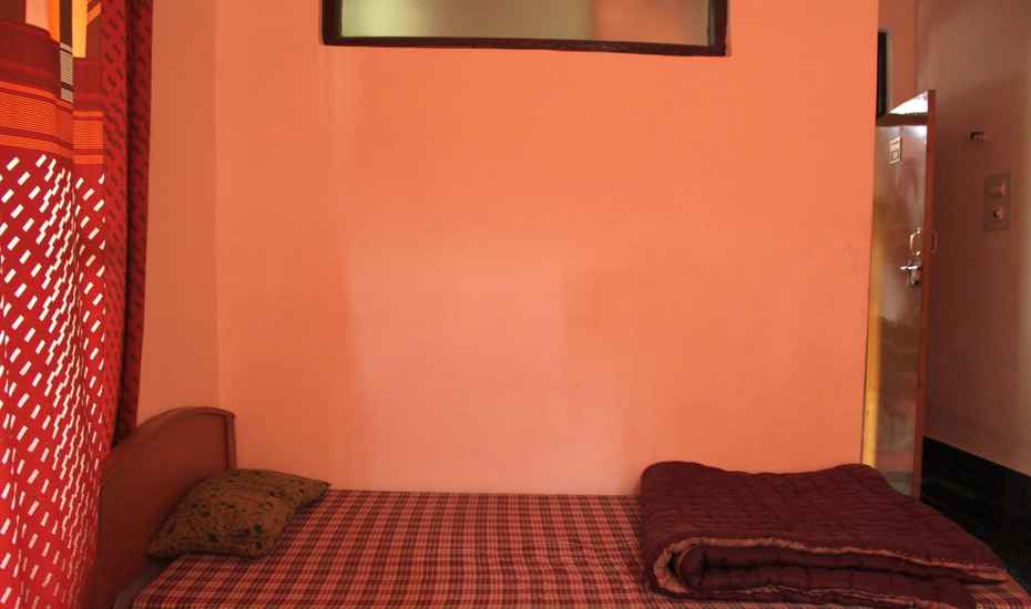 Hotel Glacier - Tap to explore photos