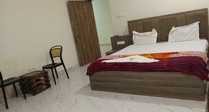 HOTEL RIAAN Room Type - EXECUTIVE ROOM