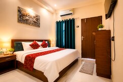 Avyan Palace Hotel