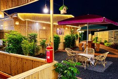 Address of Resort Bamboo Vihar