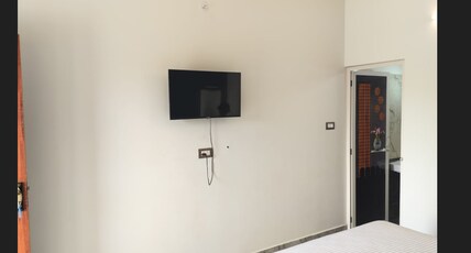 Sivadurai Residency Room Type - Deluxe Room