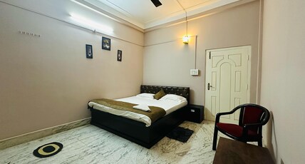 N N Residency Room Type - Singpho