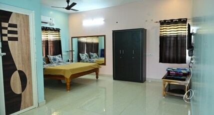 Kurinji Kudil Resort Room Type - 4 Bed Room AC (8+4 Family)