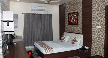 The Kalinga Room Type - DELUXE ROOM AC