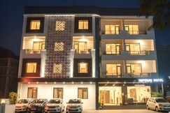 Imperial Hotel