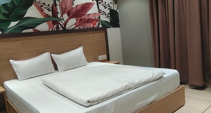 Sukoon Hotel & Restaurant Room Type - Deluxe Room