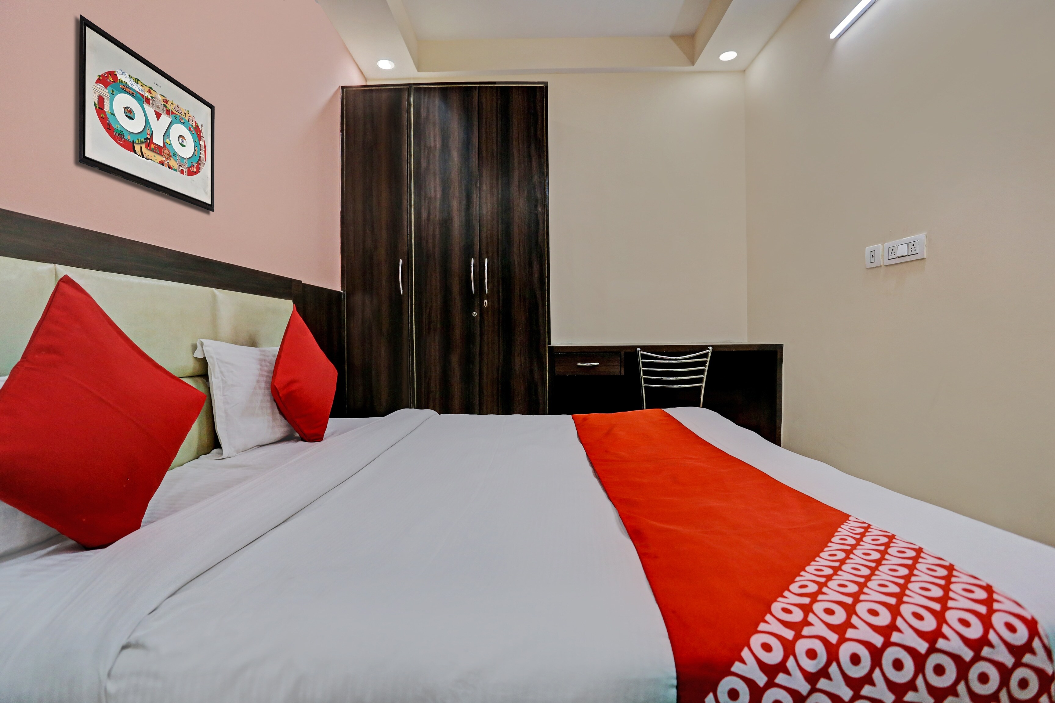 Hotel O Sagarmatha - Tap to explore photos