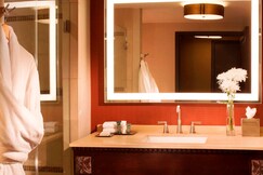 Hilton Santa Fe Historic Plaza