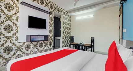 Hotel O Star Inn Room Type - Deluxe