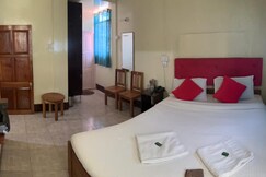 Stay at Jo' s Guest House