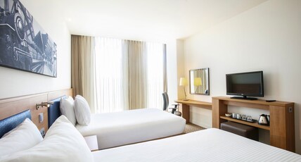 Hampton by Hilton Amsterdam / Arena Boulevard Room Type - TWIN ROOM NON SMOKING Hampton by Hilton Amsterdam / Arena Boulevard Room Type - TWIN ROOM NON SMOKING