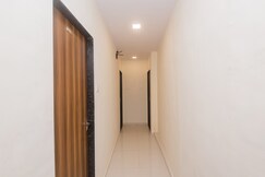 Address of OYO Flagship 23259 Hotel Galaxy Inn