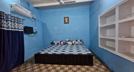 Deepali Dham Home Stay  Mathura Vrindavan Room Type - Bedroom 4