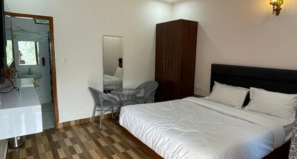 The BrownWood | Hill Views Room Type - Single Deluxe Room