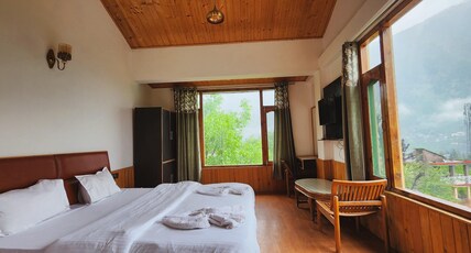 Hostelam The Mountain Story Manali Room Type - Premium Room With Mountain View